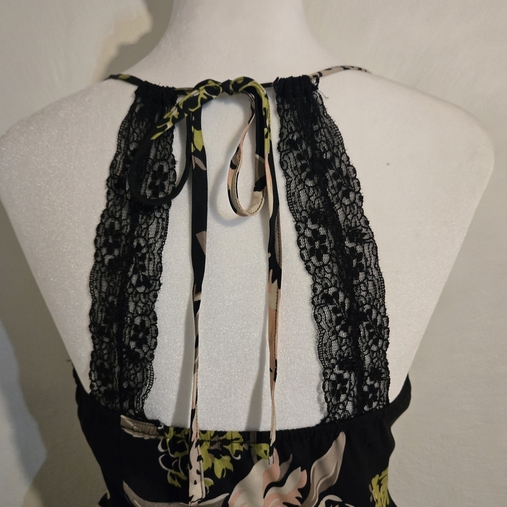 Charlotte Russe Floral and Lace Dress Size S - Picture 4 of 6